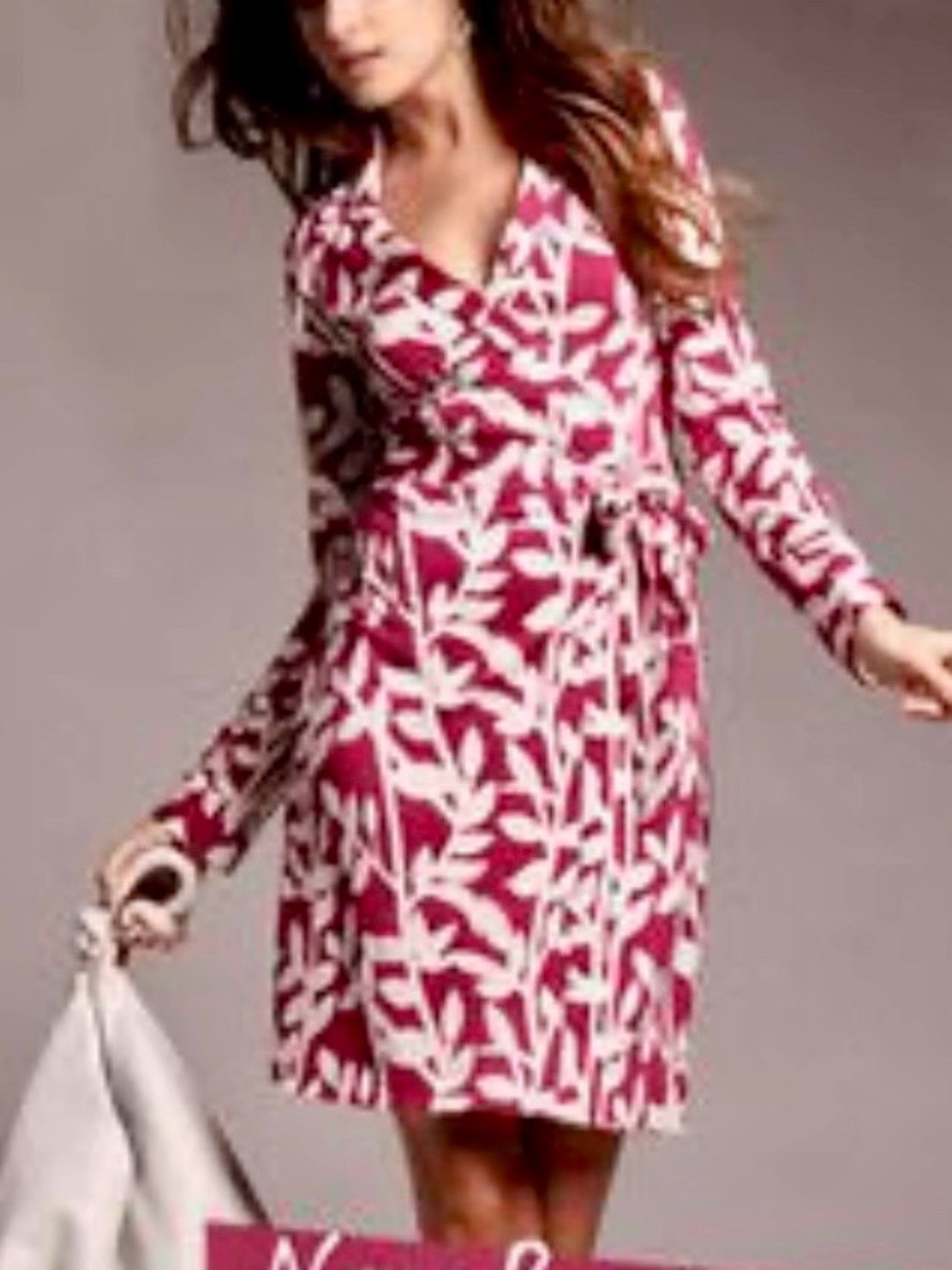 DVF Diane von Furstenberg 100%silk Jeanne wrap dress magenta white 6 small perf